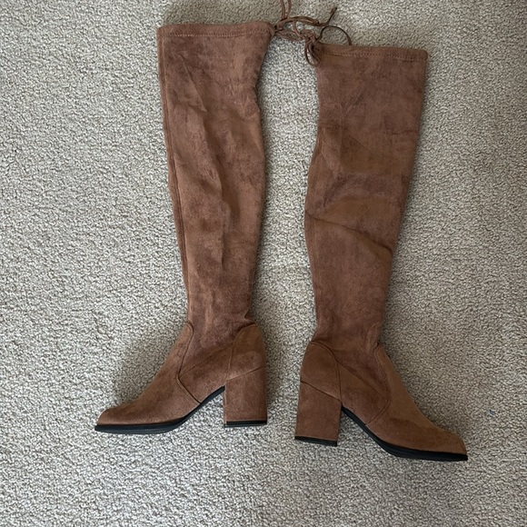 Dream Pairs Brown Over-the-Knee Boots Women’s size 6 - Picture 2 of 6